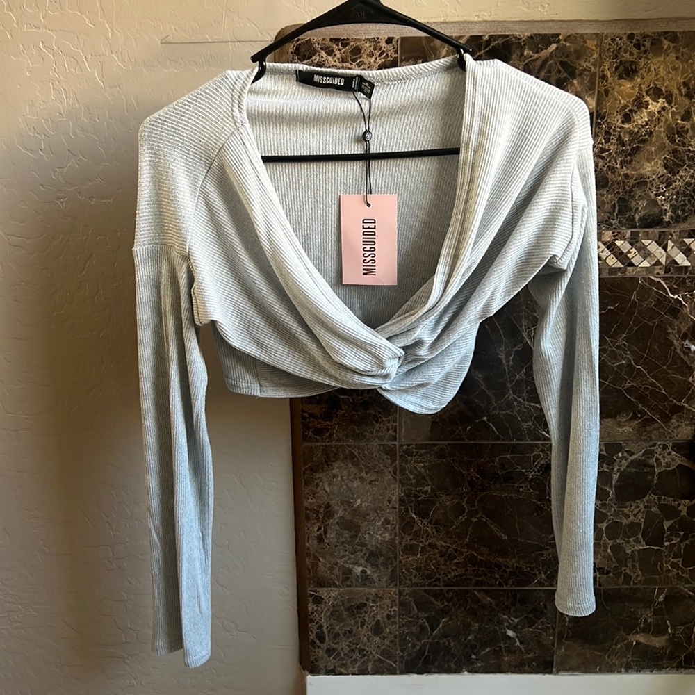 Grey twist front long sleeve crop top. Size S.